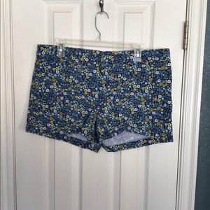 Ladies A.N.A. Twill Floral Shorts Size 14